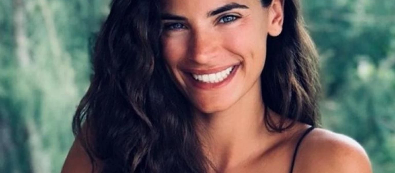 Η Χριστίνα Μπόμπα αυτοτραυματίστηκε - Τα σημάδια στο πηγούνι της (βίντεο)